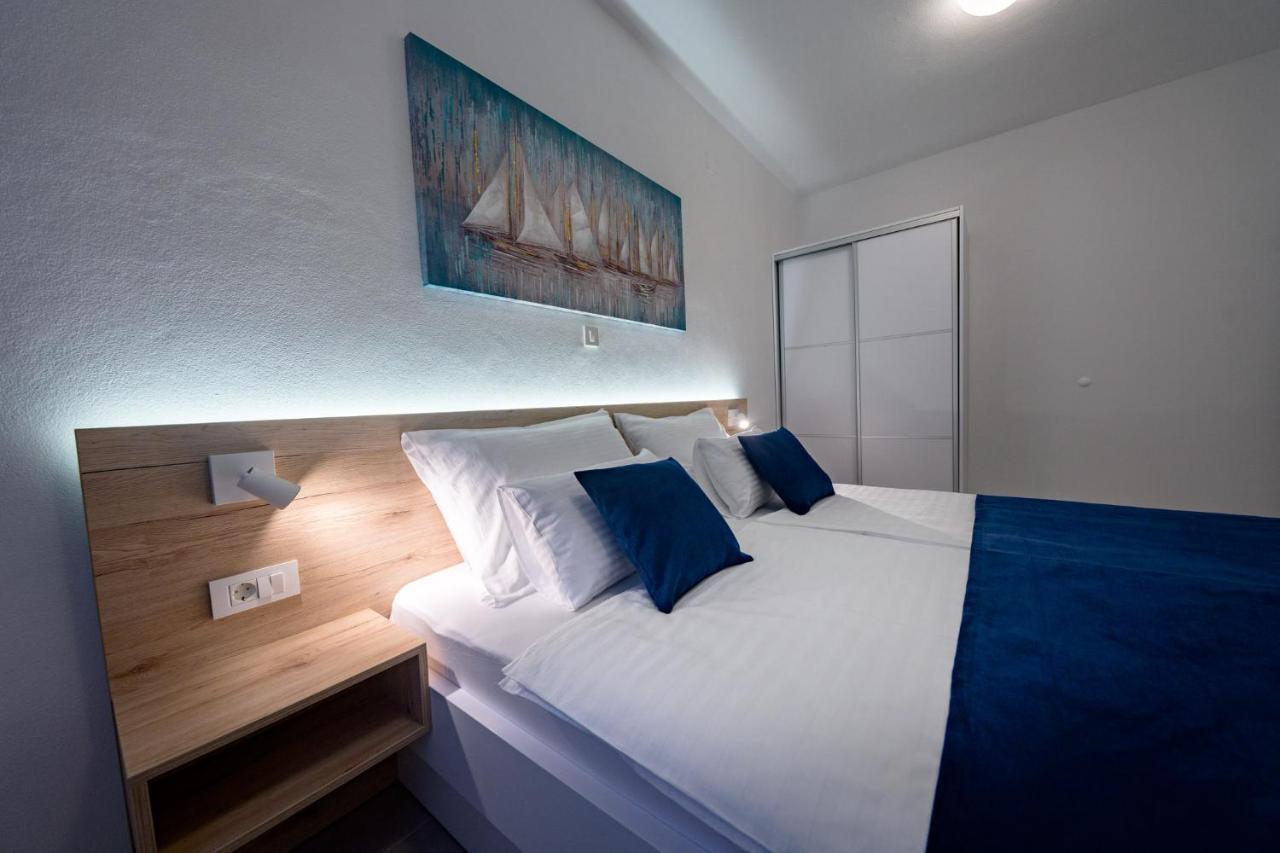Apartment Zora Lopar